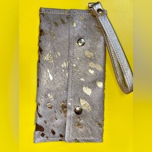 Elegant Leather/Hair & Hyde Gold and Cream Wristlet Clutch